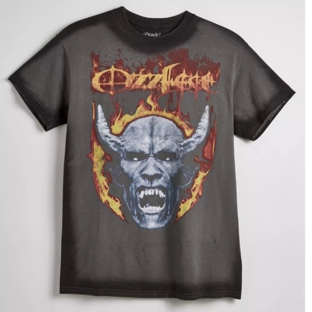 NWOT Ozzfest Washed Cotton Graphic Tee Size XL